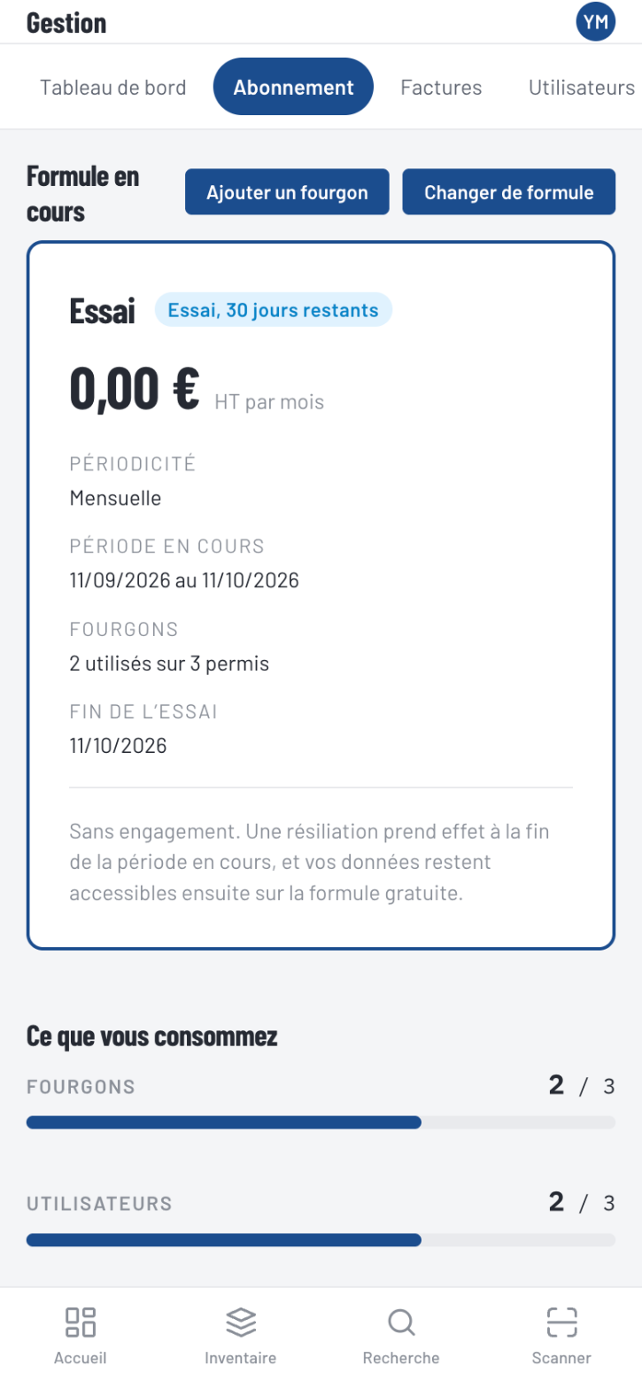 L’abonnement pendant l’essai : trente jours restants, deux fourgons sur trois, et la mention « sans engagement, vos données restent accessibles sur la formule gratuite ».